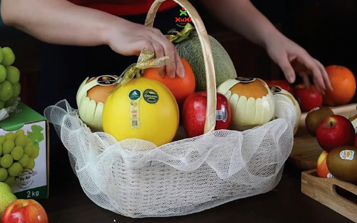 giỏ hoa quả nhập khẩu