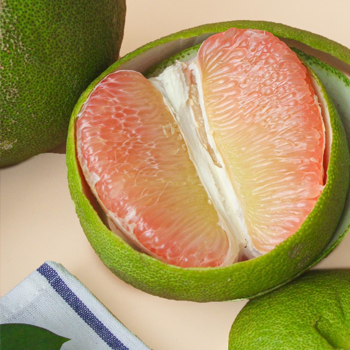 Bưởi da xanh trơn ngọt thanh, giá tốt ở XuXi Fruit
