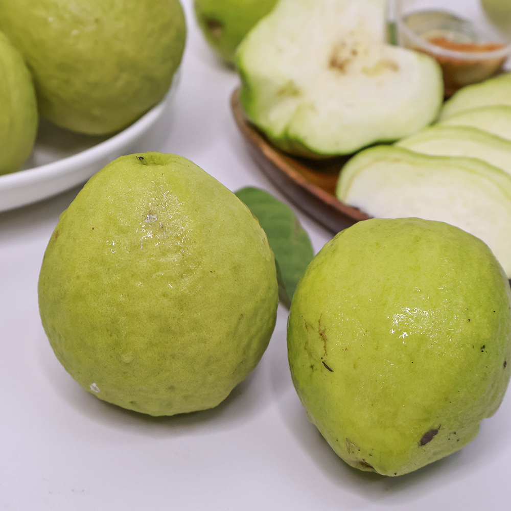 Ổi nữ hoàng giòn ngọt, giá tốt XuXi Fruit